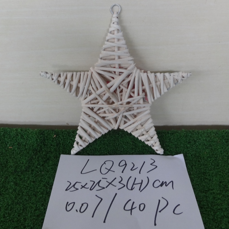 Decoración de estrellas tejidas a mano